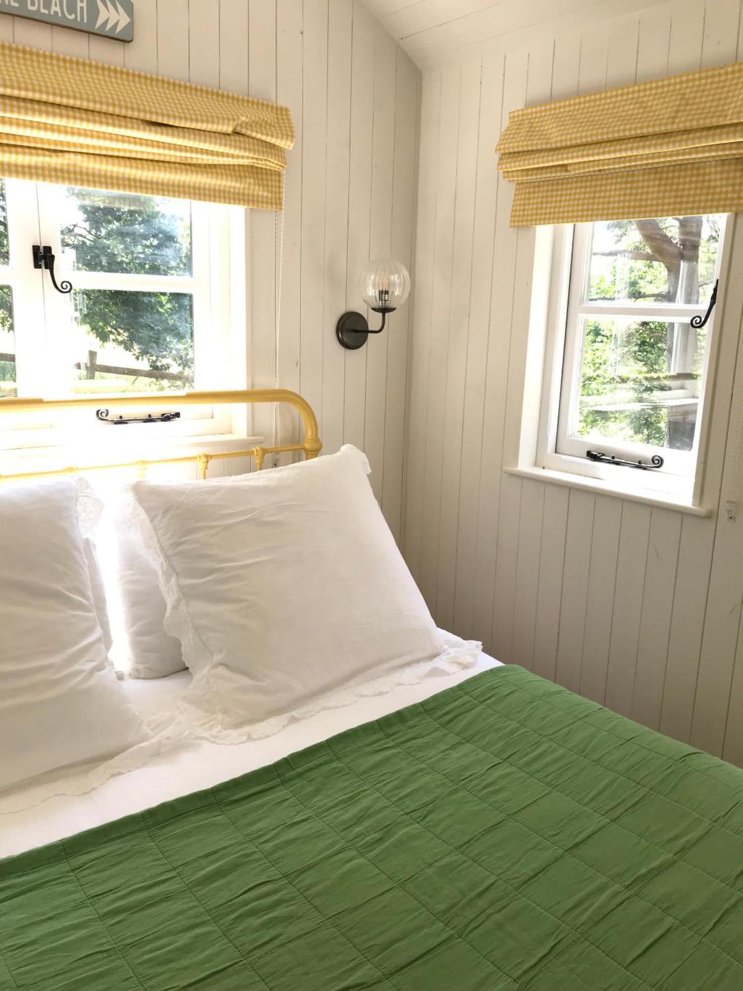 Shepherd'S Hut At Rosewood House Liskeard Exterior foto